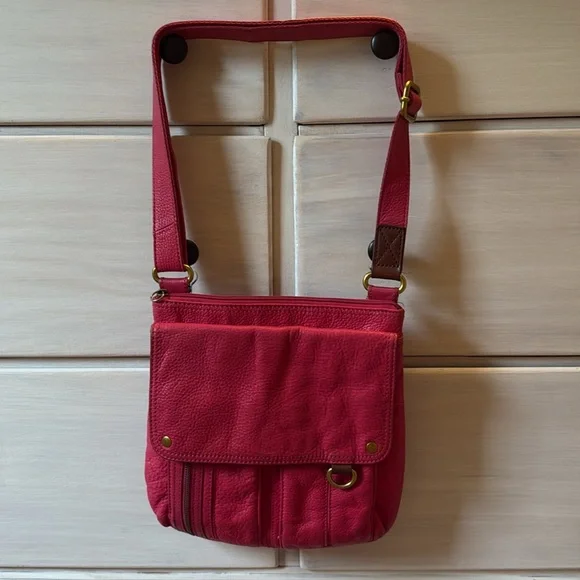 Fossil Morgan Traceler Bag in Hot Pink - Picture 2 of 6